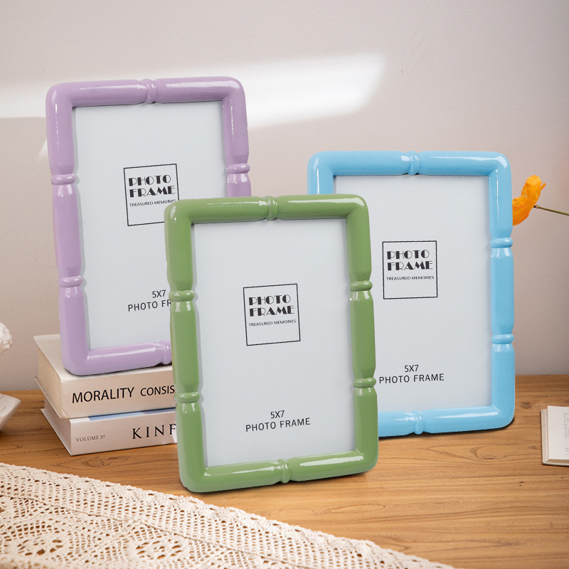 Modern Minimalist Resin Photo Frame with Bamboo-Like Design, Multi-Color Resin Photo Frame 5*7, Can Be Used to Create a Gallery Wall, Wholesale from Manufacturer Modern Minimalist Resin Photo Frame with Bamboo-Like Design, Multi-Color Resin Photo Frame 5*7, Can Be Used to Create a Gallery Wall, Wholesale from Manufacturer