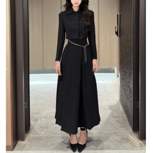 �������֪С���L�߼���ɫ���°�ȹ�����@�ݚ��|�r�����b�¿�