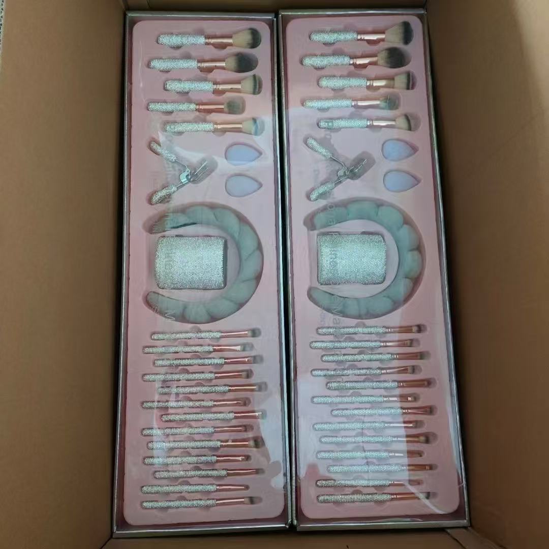 Juego de cepillo nuevo completo de diamantes blanco