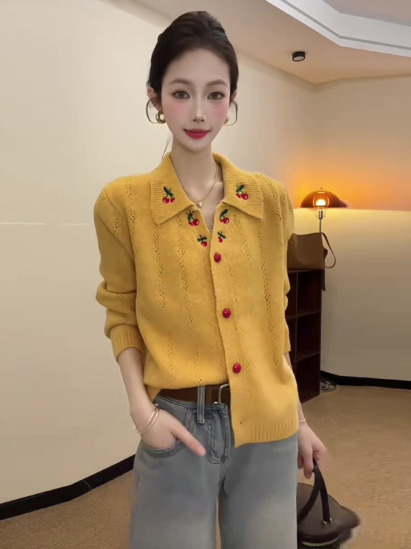 樱桃刺绣毛衣开衫外套女2025早秋新款慵懒风减龄巨好看的针织上衣|undefined