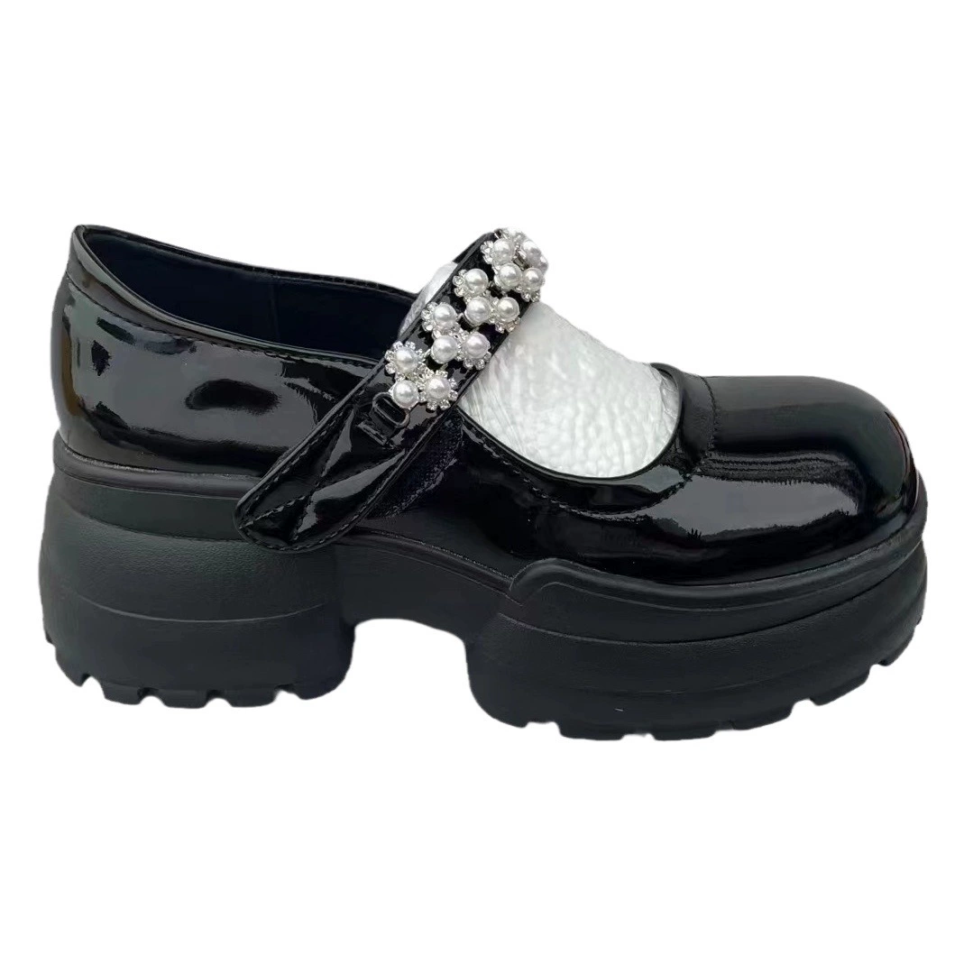 Новинка 2024, популярные маленькие кожаные туфли на толстом каблуке в британском стиле на мягкой подошве, черные женские лоферы на толстой подошве, весна и осень