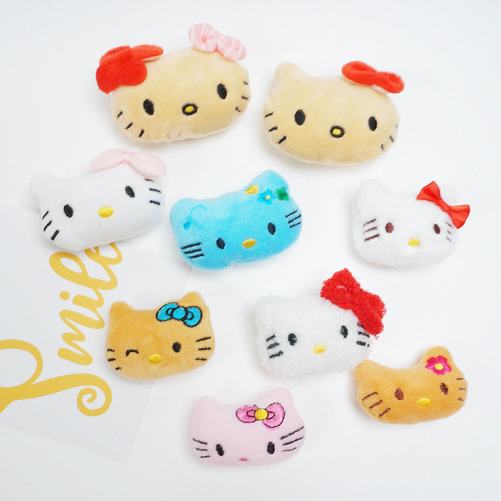 귀여운 만화 봉제 kt 고양이 브로치 액세서리 diy 양말 슬리퍼 가방 의류 액세서리와 작은 빨간 승마 책