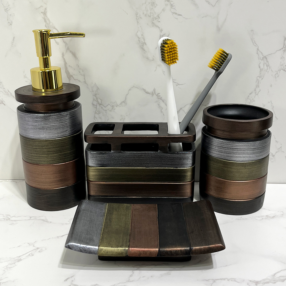 Juego de baño para el hogar de estilo europeo ins decoración de baño de hotel de cuatro piezas pintura de resina botella de desinfectante de manos caja de jabón