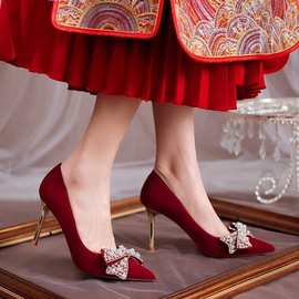 法式设计感小众高跟鞋女2024年新款百搭尖头黑色珍珠蝴蝶结宴会鞋