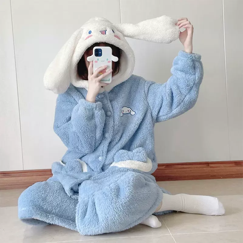 卡通玉桂狗草莓熊睡袍女2025秋冬网红珊瑚绒睡衣外穿加厚暖暖套装