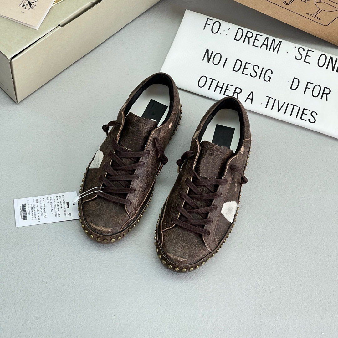 Retro sneakers with studs, Collection Year 2026, for beloved, genuine leather, with a vintage distressed effect