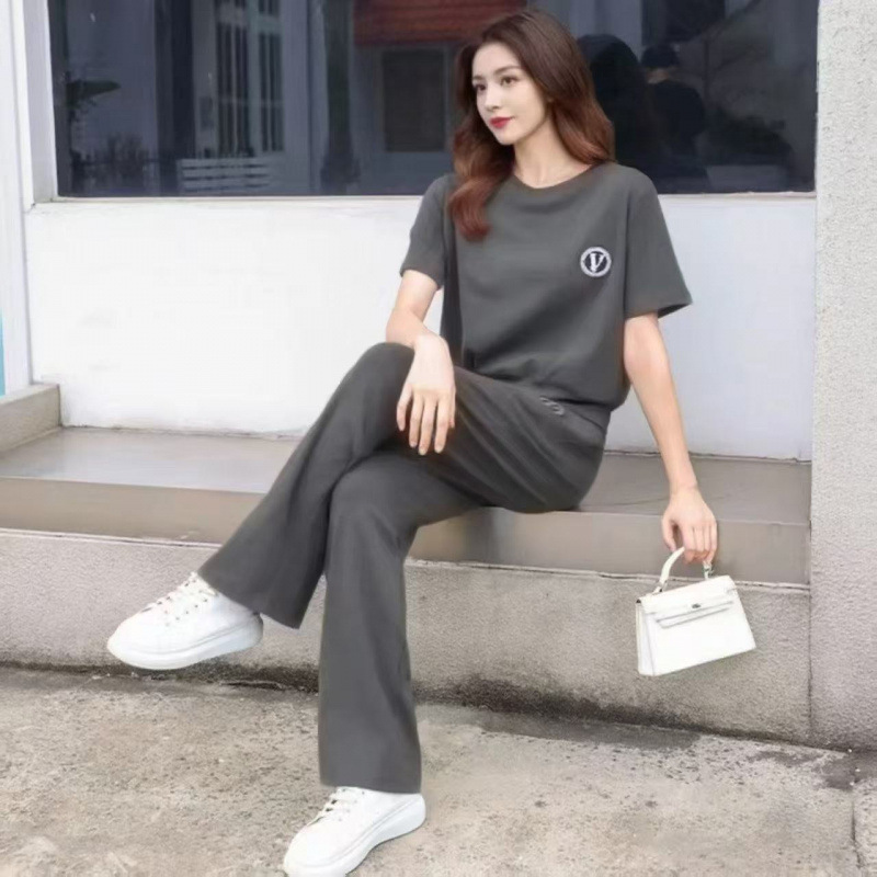 2025 summer new trendy and stylish short casual sporty plus-size loose-fitting pure cotton short-sleeve running set for women's morning runs