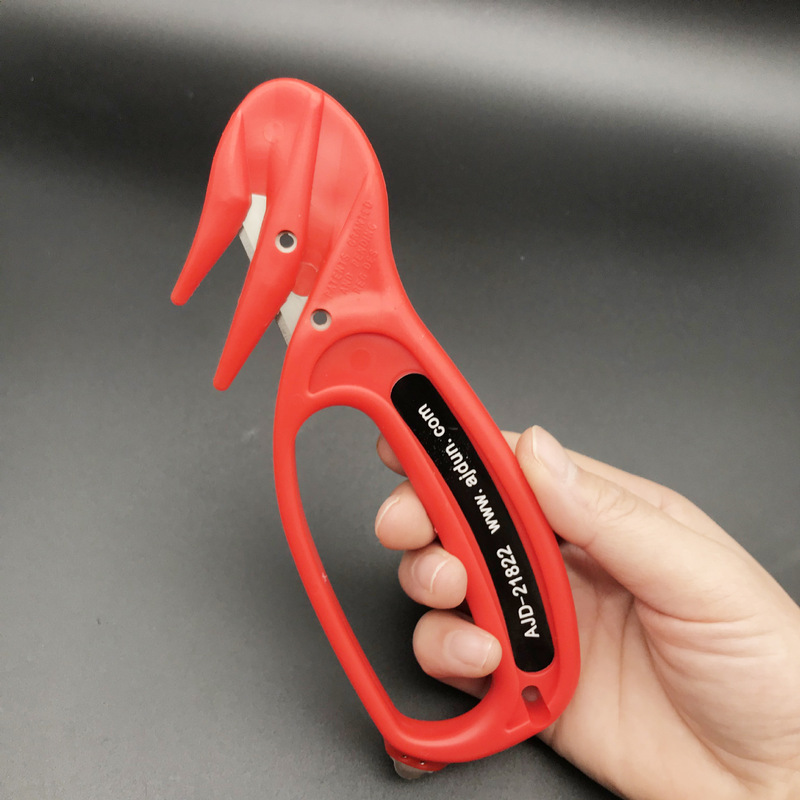 British FISH Double Mouth Hook Knife Packaging Bag Wrapping Film Safety Knife Plastic Film Tie Safety Cutter 21822 British FISH Double Mouth Hook Knife Packaging Bag Wrapping Film Safety Knife Plastic Film Tie Safety Cutter 21822