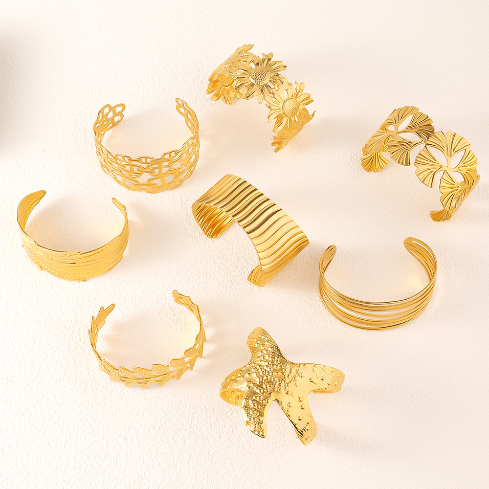 Plating Design Retro Classic Style Geometric Leaf 667 Stainless Steel Cuff Bracelets Wide Bracelet In Bulk
