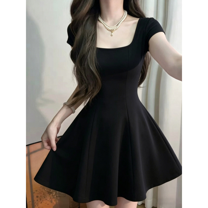 Black Short Dress for Women, Beautiful Little Black Dress for Summer, 2026 New Early Summer A-Line Hepburn Style Short Skirt