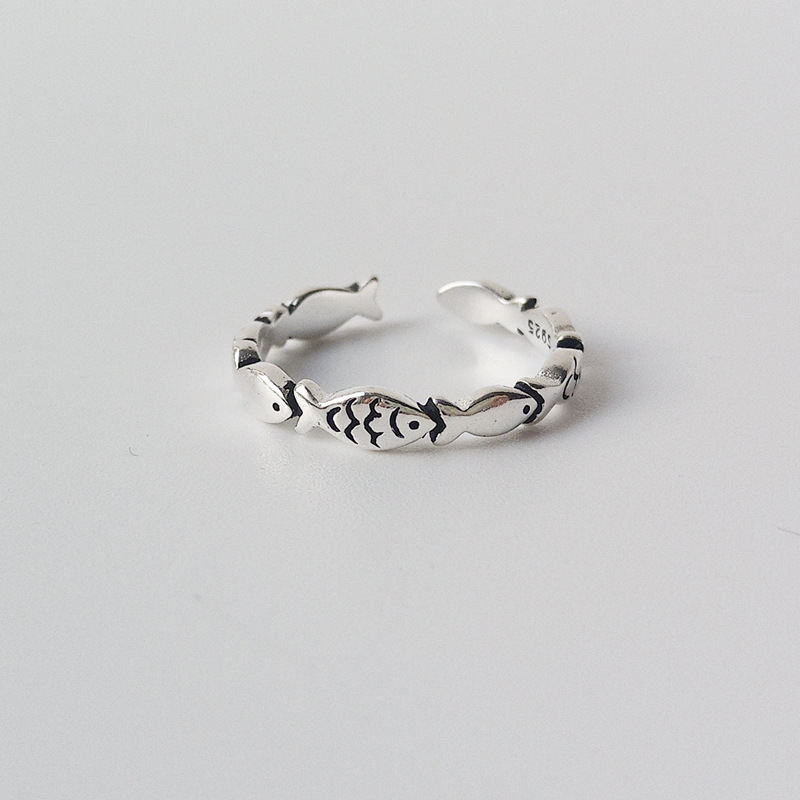Japanese and Korean Fashion Retro Small Fish Ring Men and Women's Personality Trendy Hong Kong Flavor Finger Ring Couple's Personality Best Friend Pair Ring Japanese and Korean Fashion Retro Small Fish Ring Men and Women's Personality Trendy Hong Kong Flavor Finger Ring Couple's Personality Best Friend Pair Ring