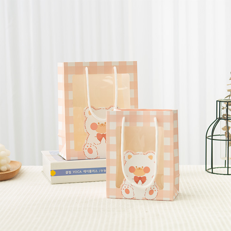 新款网红可爱卡通礼品袋开窗透明伴手礼袋高级感厂家现货批发