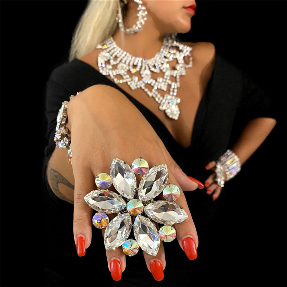 Fashionable shiny beach ring