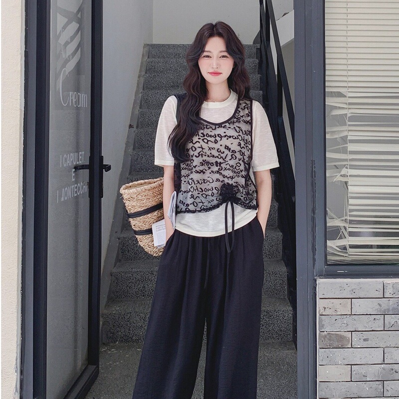 Fake Two-Piece Lace Splicing Short-Sleeve T-Shirt for Women, 2026 Summer New Style, Plus-Size, Slimming, Loose Top
