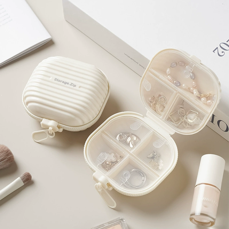 Handheld double-sided storage box with zipper for traveling, container