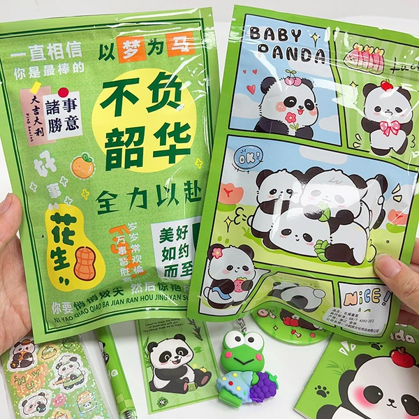 Happy Panda (3-5 samples)