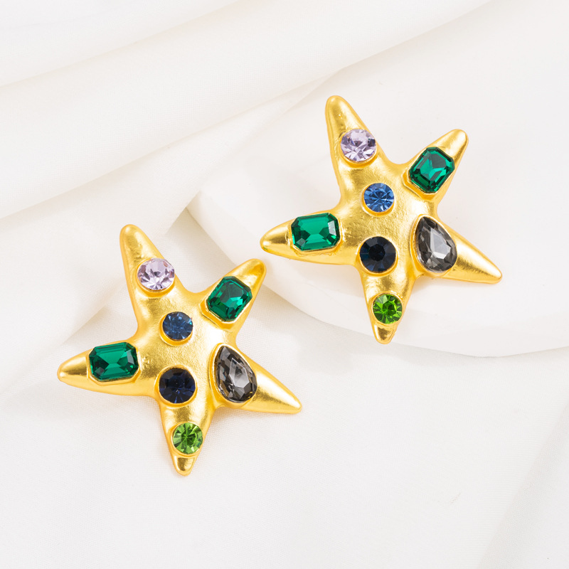 Fashion Star Alloy Inlay Rhinestones Women's Ear Studs 1 Pair display picture 3