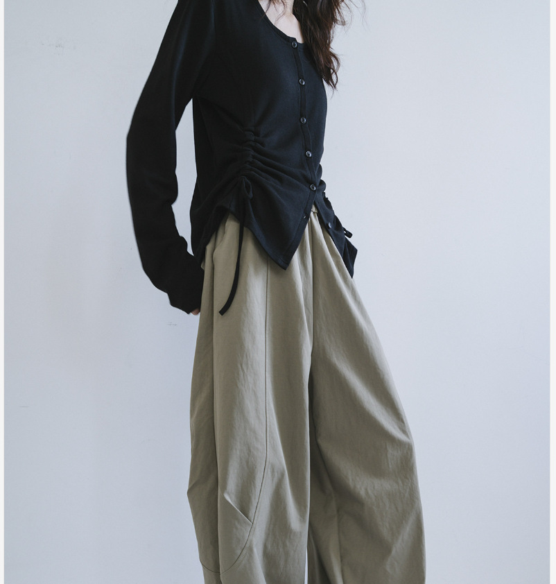 Áo cardigan nữ dáng dài tay dài, chất liệu mềm mại, thiết kế xếp li điều chỉnh eo, phù hợp mùa xuân hè — Thắt lưng tinh nhỏ áo chi tiết 3