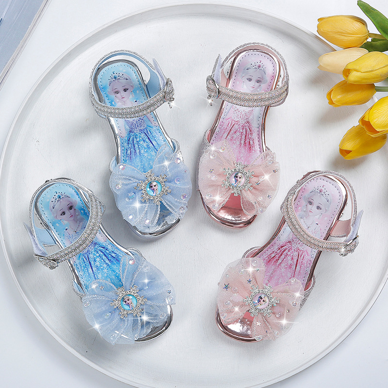Solid color cartoon sandals