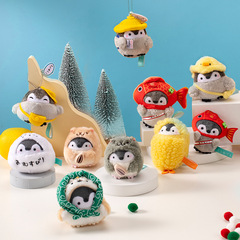 日本のポジティブエネルギーペンギンぬいぐるみ蛇年鯉幸運かわいい幸運キーホルダースクールバッグペンダント