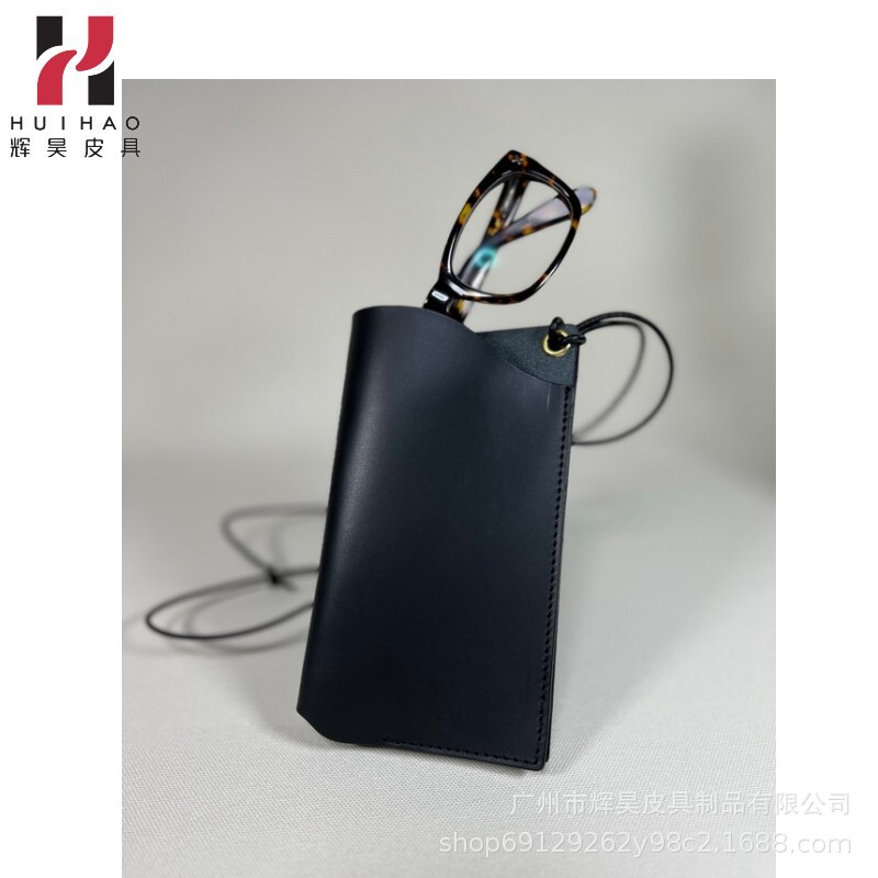 Crowd-raising anti-wear halter leather glasses bag multifunctional wallet glasses two-in-one cowhide glasses bag case Crowd-raising anti-wear halter leather glasses bag multifunctional wallet glasses two-in-one cowhide glasses bag case