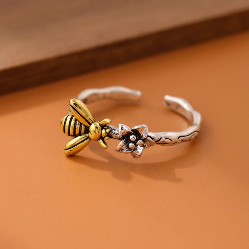 Retro Creative Stylish Bee Flower Plated Two-Color Simple Elegant Open Ring for Women