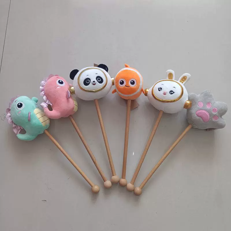 毛绒按摩捶熊猫兔子敲背棒捶背捶击打旅游生肖办公按摩公仔萌趣