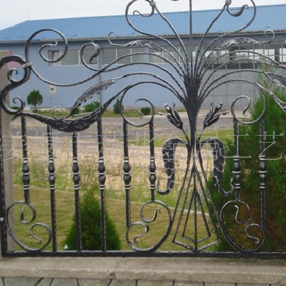 直供意大利款式全手工锻打铁艺围栏 金属锻造工艺护栏 铁艺防护栏