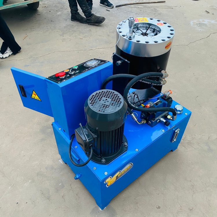 tubería de aceite de alta presión antiexplosión tubo de goma prensado máquina de bloqueo de tubería automática máquina de prensado de tubería de goma hidráulica
