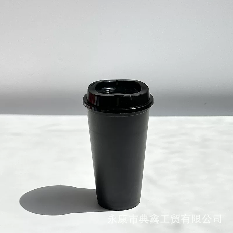 Source factory new product large capacity 16OZ plastic coffee cup PP material creative small portable single layer coffee E18