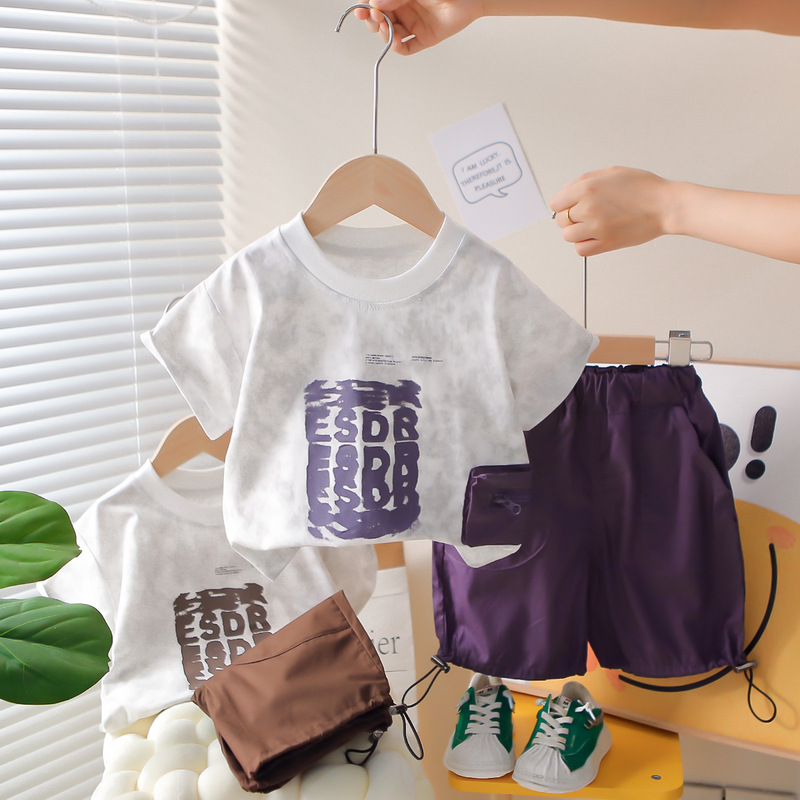 2026 New Summer Children's Short-Sleeve Set for Boys, Stylish Letter-Print Side Pocket Round-Neck Top and Shorts Two-Piece Set Trendy 2026 New Summer Children's Short-Sleeve Set for Boys, Stylish Letter-Print Side Pocket Round-Neck Top and Shorts Two-Piece Set Trendy