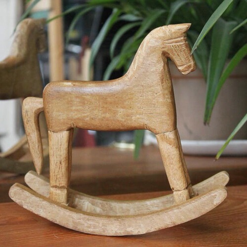 French rocking horse toys, American country ornaments, pastoral style retro old objects, home decorations, photo props