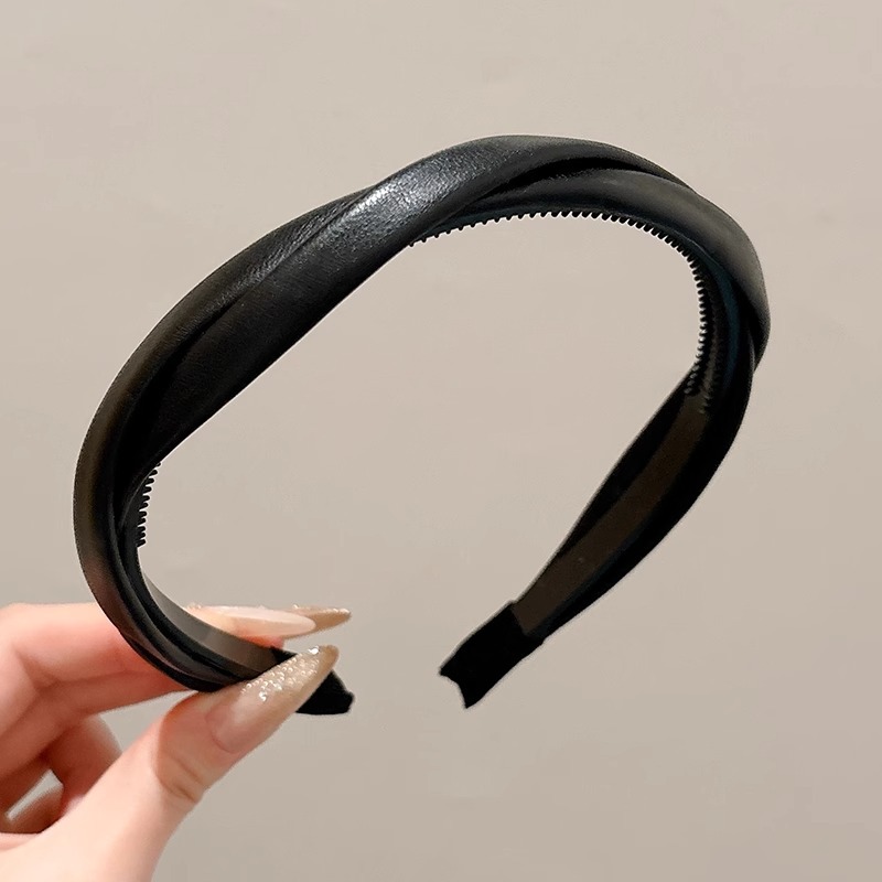 Cerebral alto trenzado banda de cabello mujer 2025 nuevo lavar la cara banda de cabeza dientes antideslizante presión tarjeta de cabello simple cabello tocado