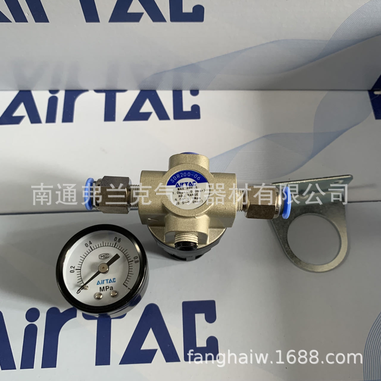 台湾亚德客正品气动减压阀SDR200-06，配插8管子接头