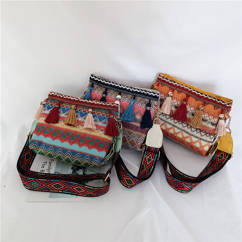 Summer ethnic small bag