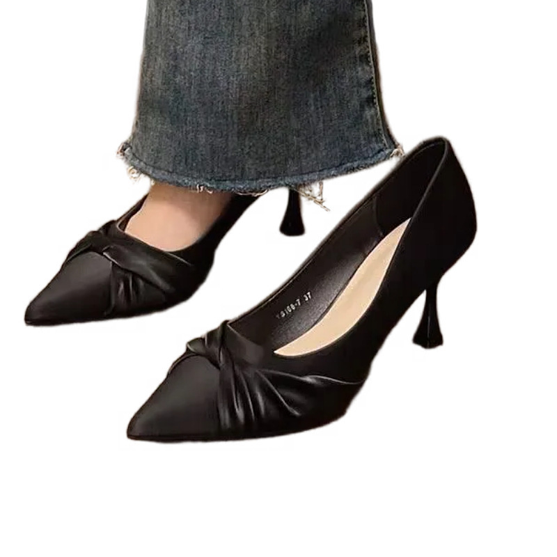 zapatos de tacones altos de punta de mujer torcedos superficiales zapatos beige suave viento de moda versátil lugar de trabajo viaje zapatos de mujer