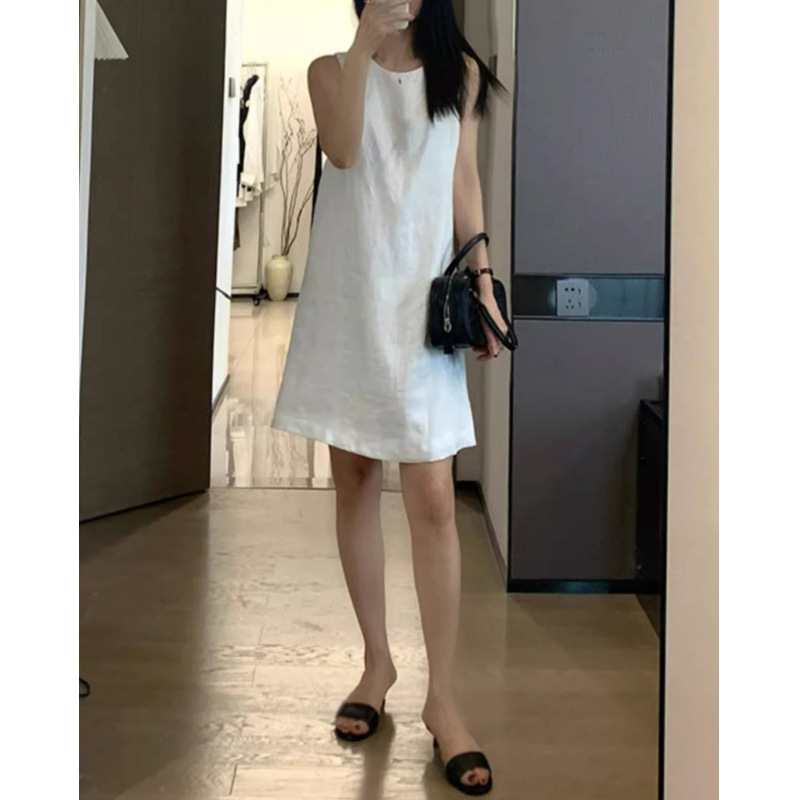 老钱风白色亚麻连衣裙女夏季简约高JI感法式休闲显瘦无袖棉麻短裙