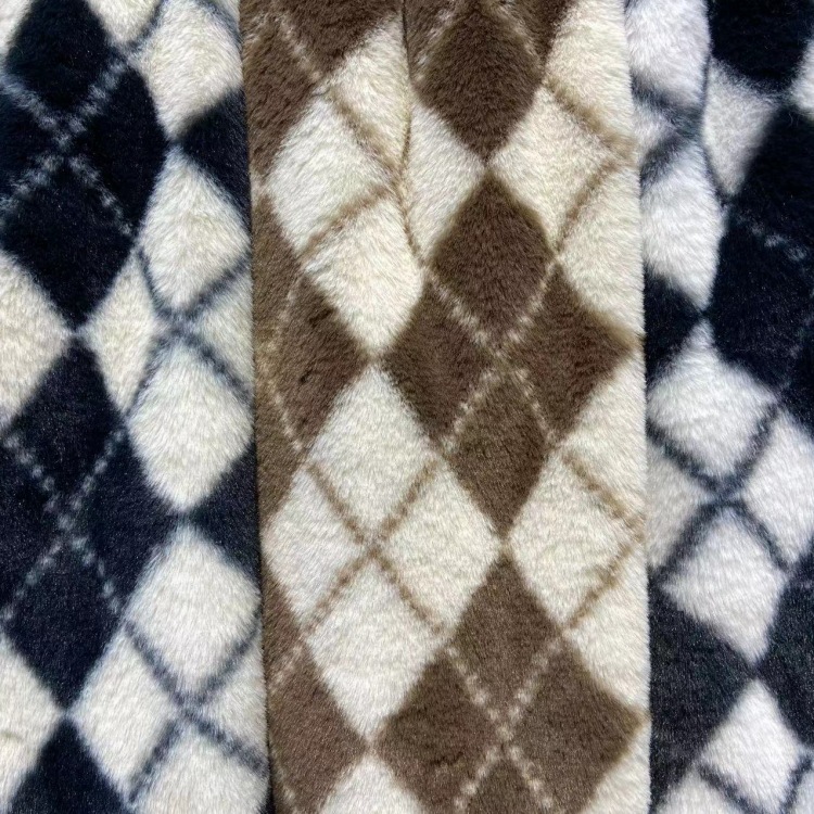 En stock 10mm Faux conejo Pieles de animales tamaño Rhombus Plaid franela abrigo suéter textil hogar tela bufanda