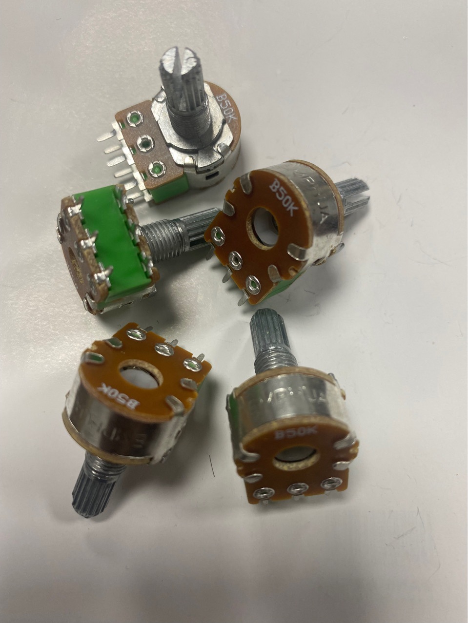 厂家直销音响功放机对箱用双联电位器