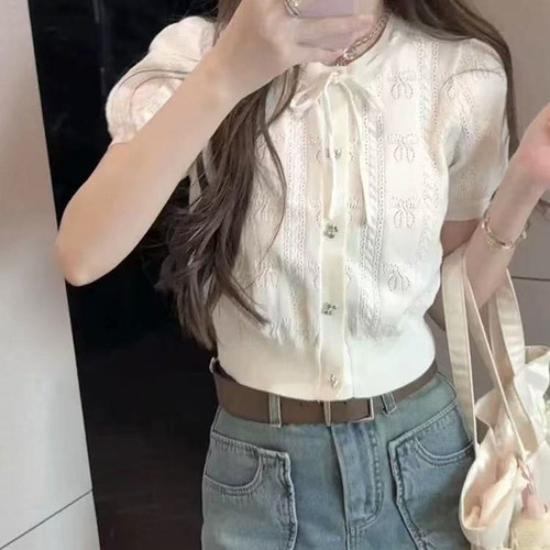 High-end gentle round collar bow short-sleeve sweater for women with a sense of design, niche foreign style, sweet age-reducing and slimming top
