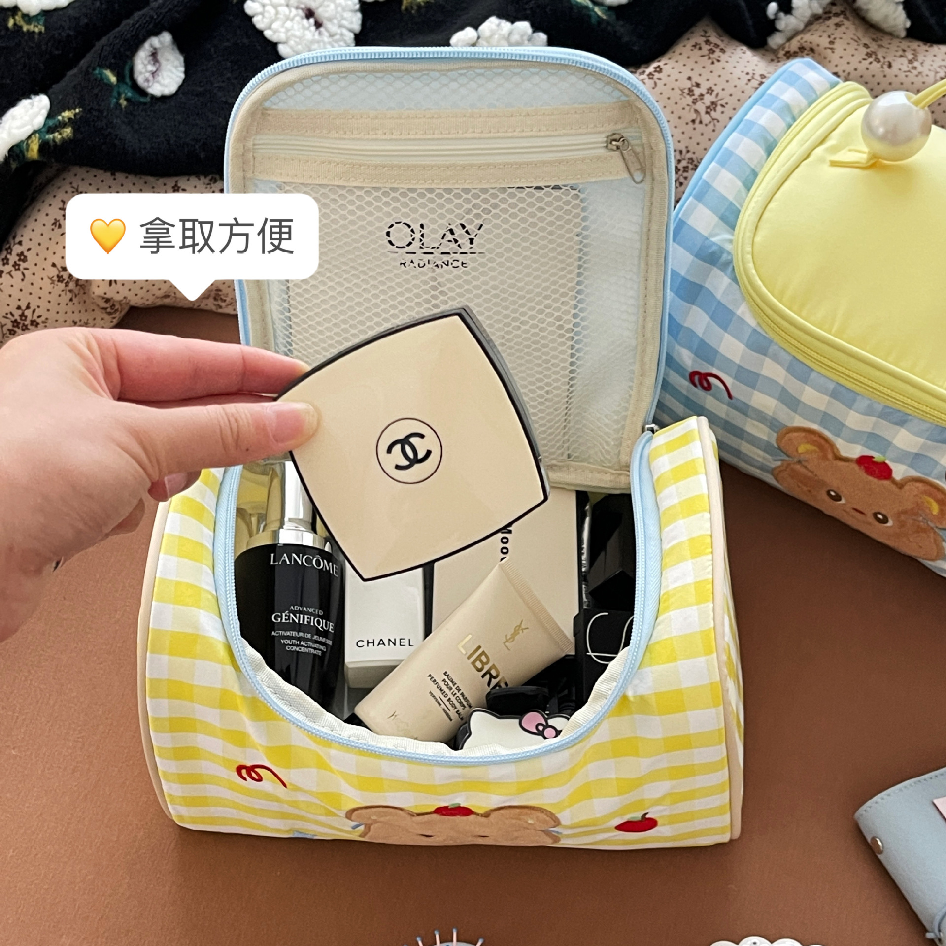 Bolsa de maquillaje flip de dibujos animados de niñas de gran capacidad de viaje portátil bolsa de lavado portátil multifuncional bolsa de almacenamiento de cosméticos