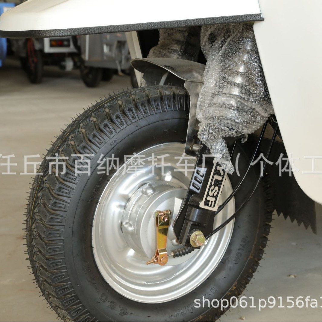 African Tuk-Tuk Wholesale Cross-Border Fuel-Powered Tuk-Tuk Three-Wheeled Passenger Motorcycle Factory Tvstuktuk
