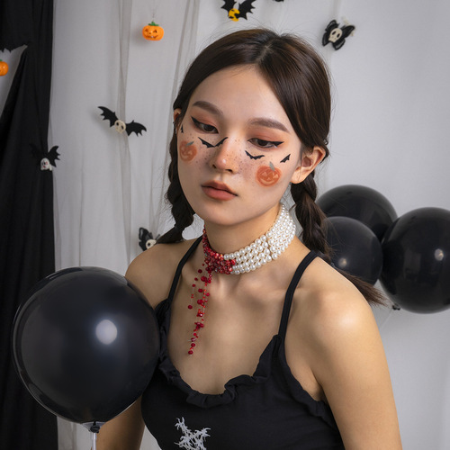 Personality ball multi-layer singers jazz hot pole dance pearls necklace retro gothic wind dripping blood Su imitation pearl necklace female