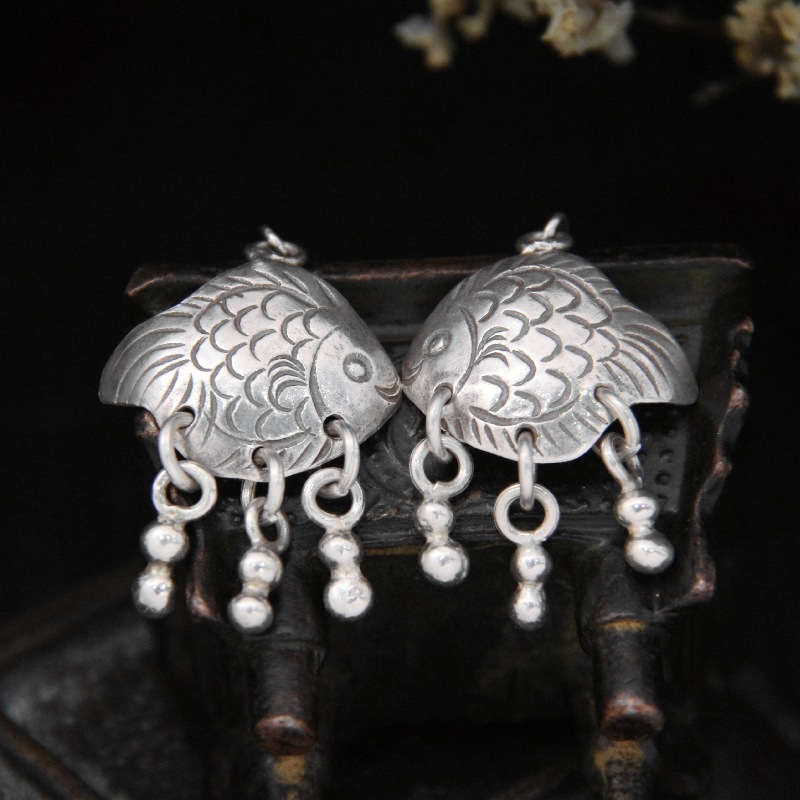 Retro fashionable ethnic earrings handmade