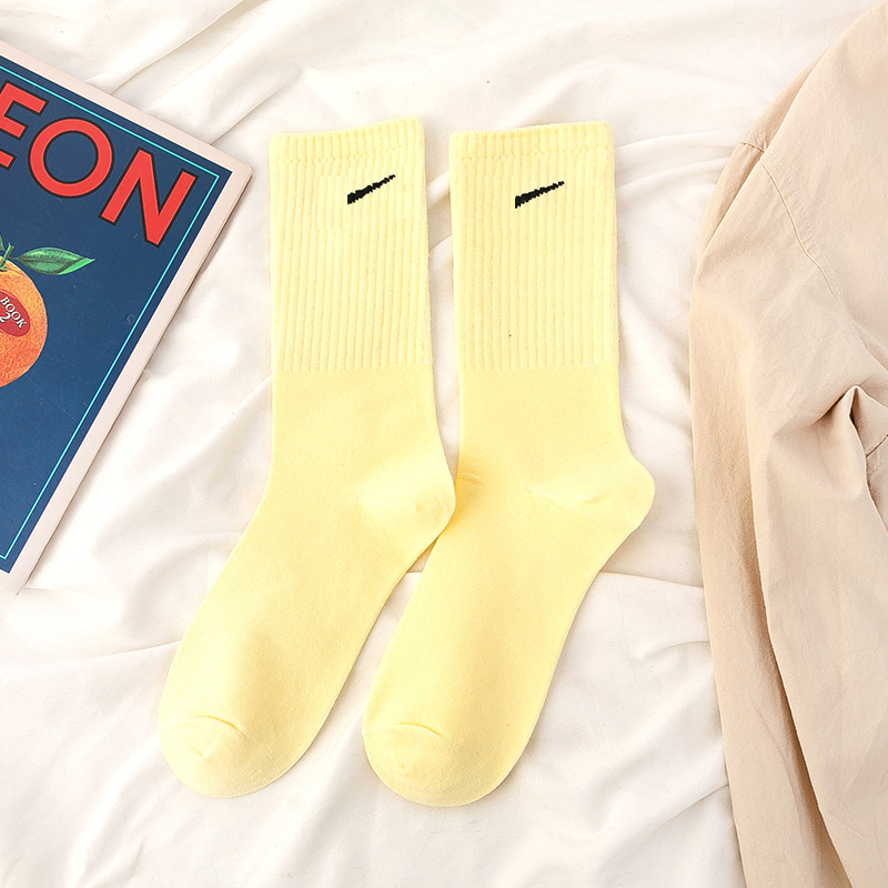 Calcetines de media pantorrilla para mujer, verano, algodón puro multicolor, resistentes, ideales para baloncesto