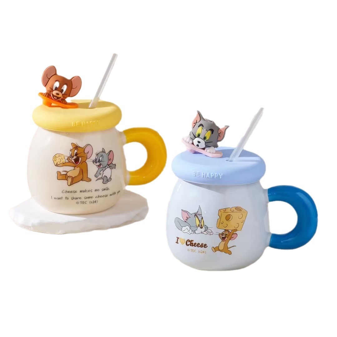 Creativo auténtico autorizado gato y ratón taza de cerámica de dibujos animados taza de agua de paja acompañante regalo de alto valor de taza de desayuno