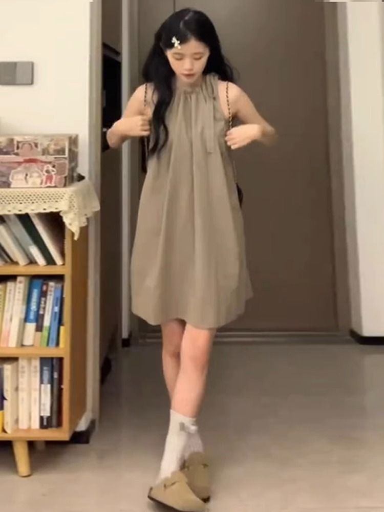 Summer solid design sleevless dress