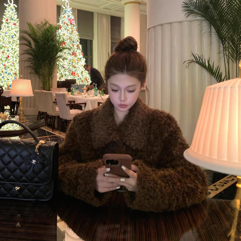 Cross-Border New Lamb Fur Coat for Women, Teddy Loop Fur, One-Piece Mid-Length Lapel, Thick and Environmentally Friendly Fur