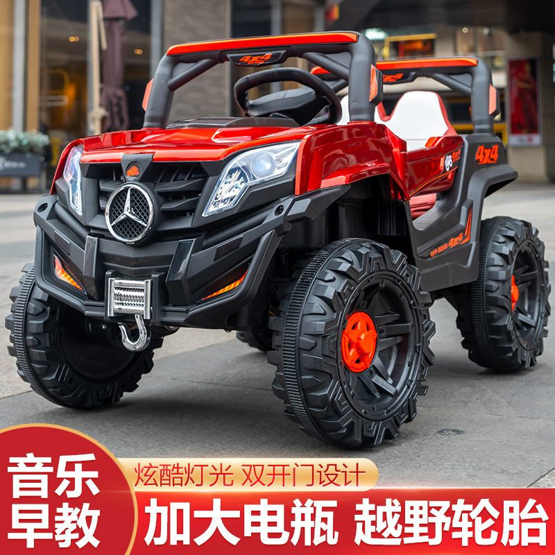 Coche eléctrico directo de fábrica para niños Vehículo todoterreno de cuatro ruedas Control remoto Coche de juguete para niños Asiento de bebé para hombres y mujeres Coche oscilante