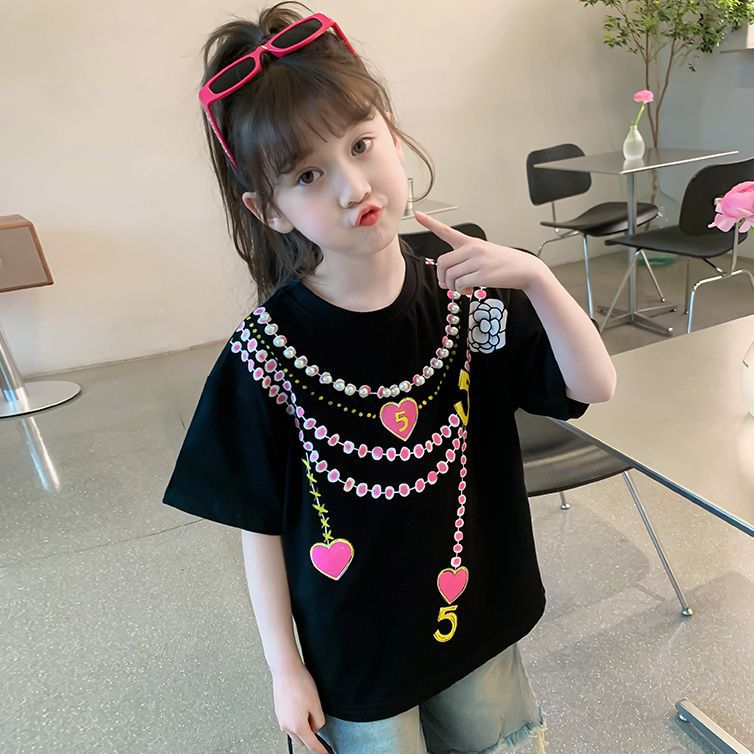 Summer T-shirt for leisure